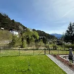 Mit Garten Und Panoramablick In Apartman
