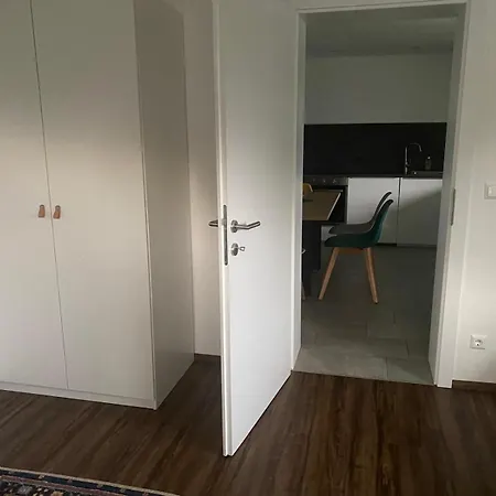Apartment Mit Garten Und Panoramablick In