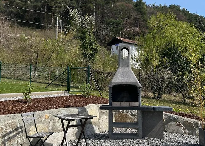 Mit Garten Und Panoramablick In * 인스브루크