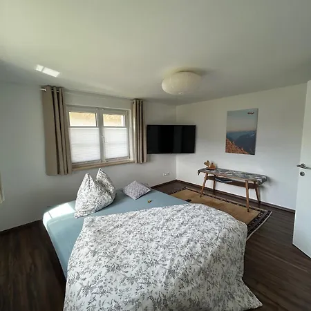 Mit Garten Und Panoramablick In * Innsbruck