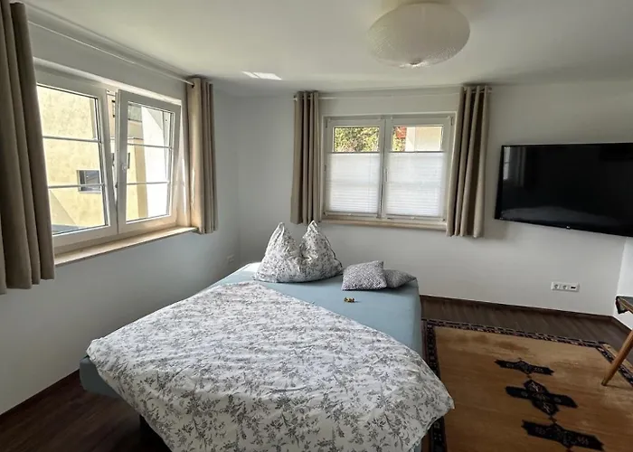 Apartament Mit Garten Und Panoramablick In Innsbruck